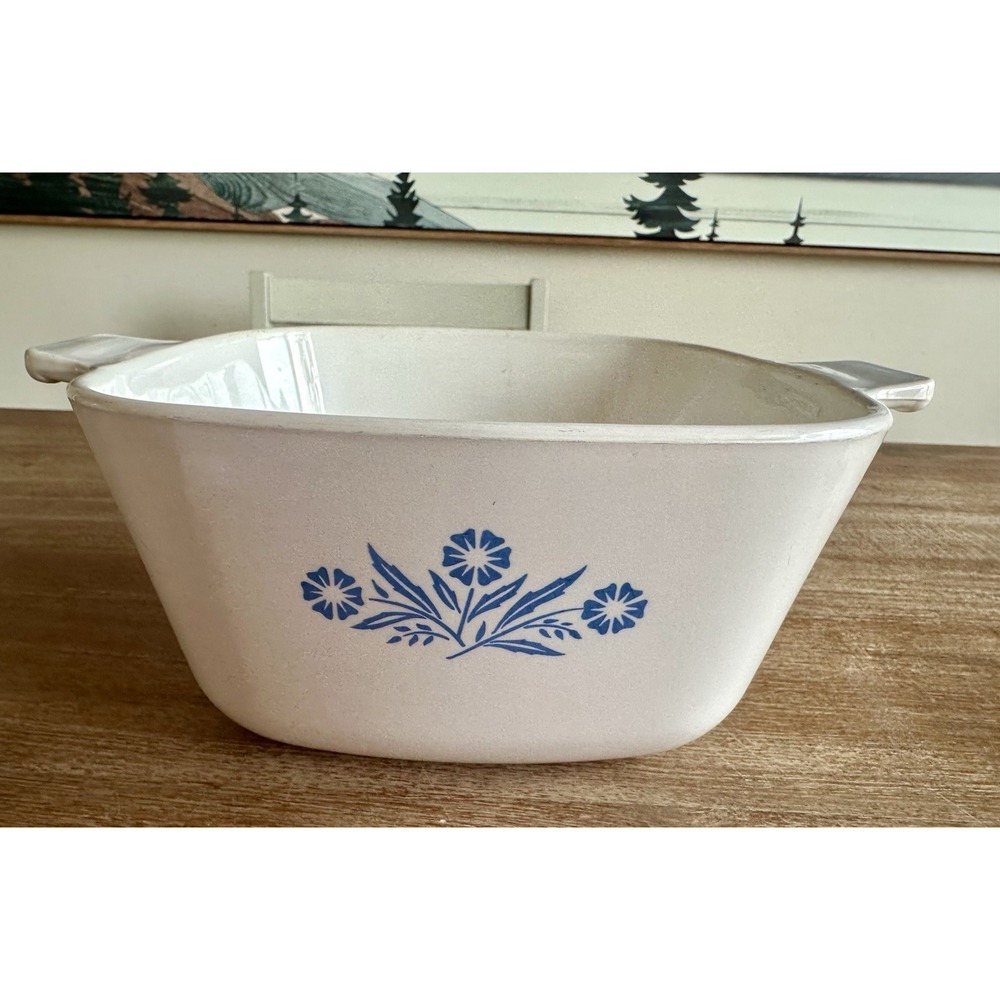 Retro Corningware Cobalt Blue Cornflower Casserole Dish 1 & 3/4 Quart No Lid